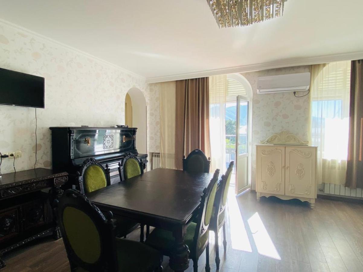 Your Home In Tbilisi ภายนอก รูปภาพ