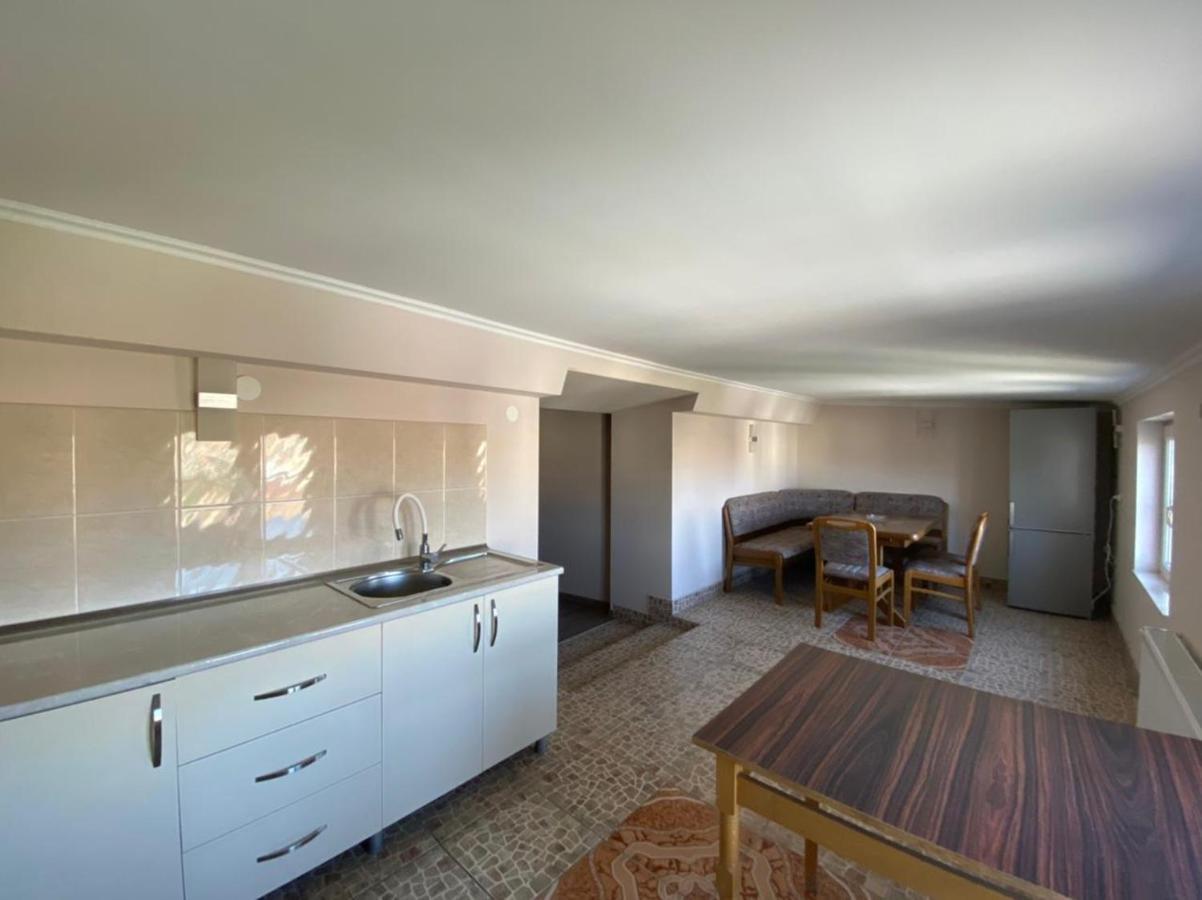 Your Home In Tbilisi ภายนอก รูปภาพ